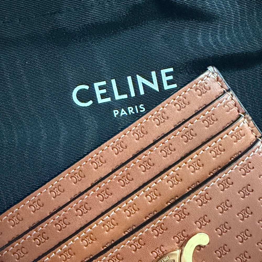 RARE🔥CELINE TRIOMPHE CARDHOLDER - Picture 5 of 7